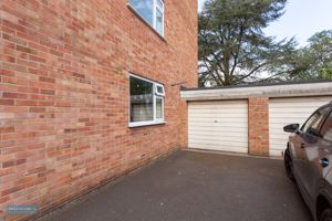 Garage/Parking- click for photo gallery